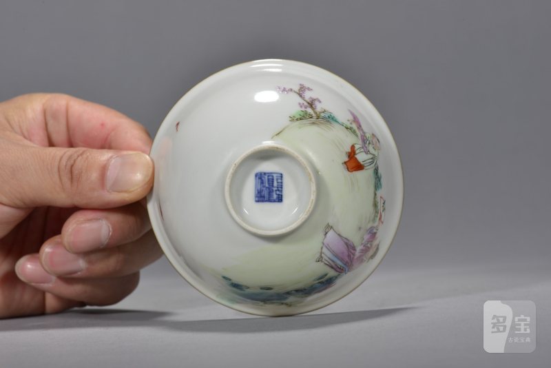 清乾隆 粉彩教子图茶圆 - 图4